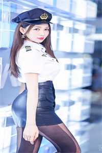 女警花第一次真紧